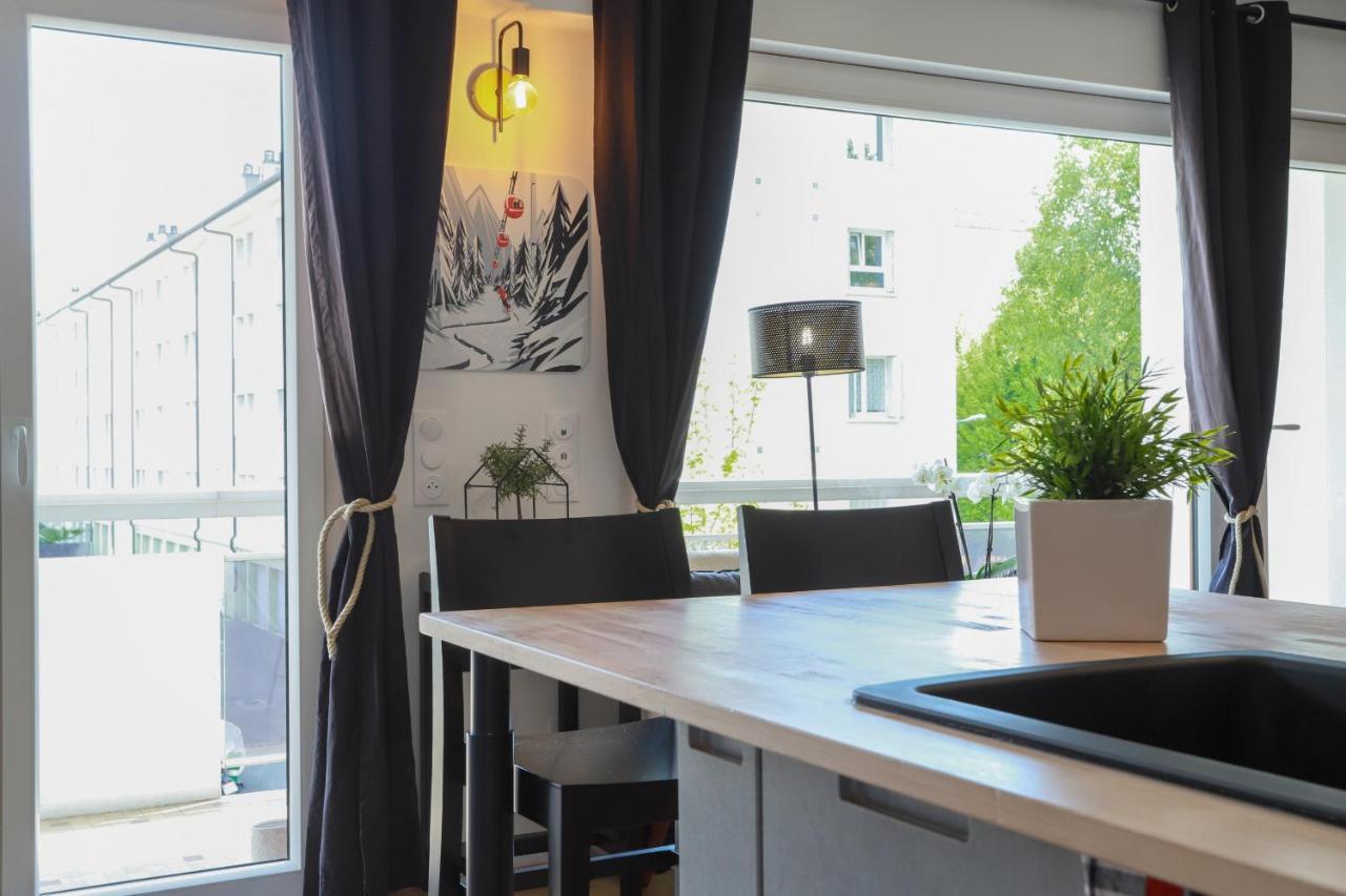 Chez Lou Appartement Proche Du Lac Moderne Анси Экстерьер фото